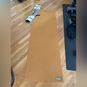 PRANA YOGA MAT & CARRIER - NEVER USED